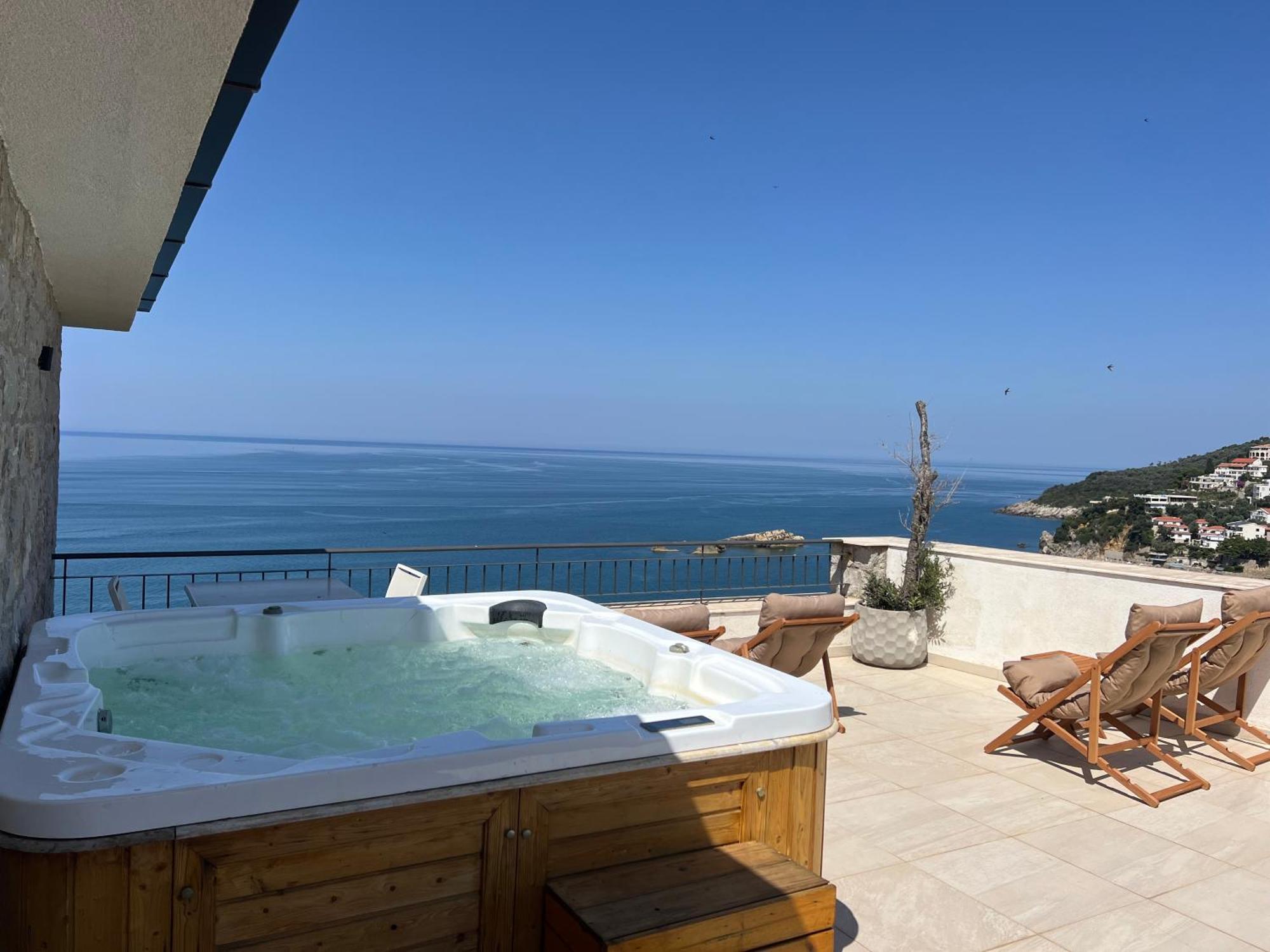 Hotel Pirate Old Town Ulcinj Exterior photo